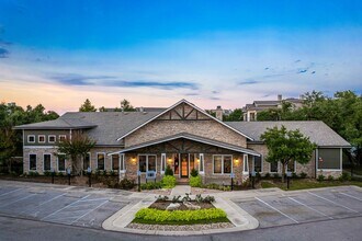 Marquis on Lakeline in Cedar Park, TX - Building Photo - Building Photo