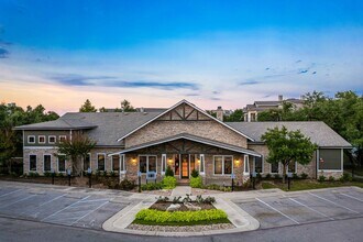 Marquis on Lakeline in Cedar Park, TX - Foto de edificio - Building Photo