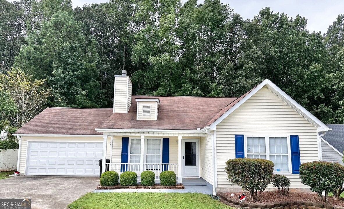 3353 Medina Dr in Jonesboro, GA - Building Photo