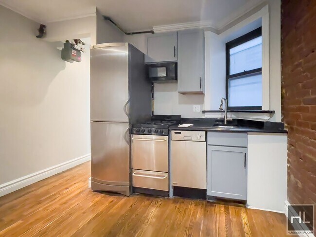 East 23rd Street in New York, NY - Building Photo - Building Photo