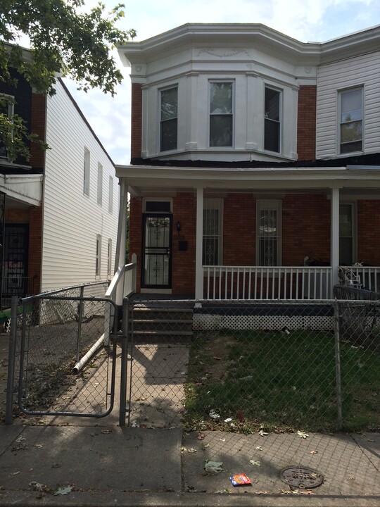 707 Glenwood Ave, Unit Daron Scott in Baltimore, MD - Foto de edificio