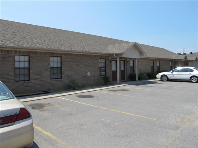 120 Pineview Dr in Beebe, AR - Building Photo