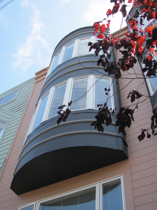 property at 2131 Greenwich St