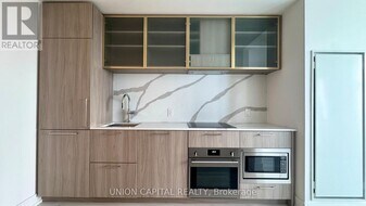 36 Olive Ave in Toronto, ON - Building Photo