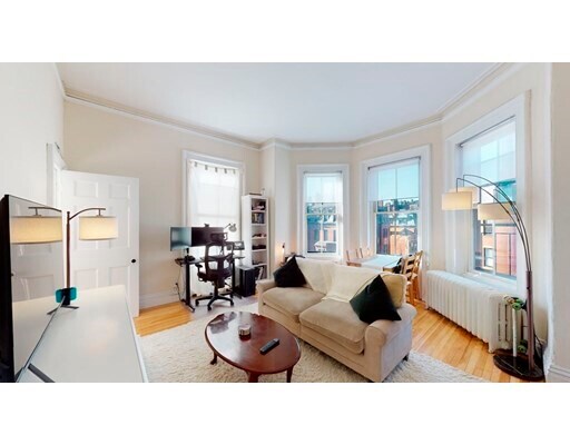 92 Marlborough St-Unit -7 in Boston, MA - Building Photo - Building Photo