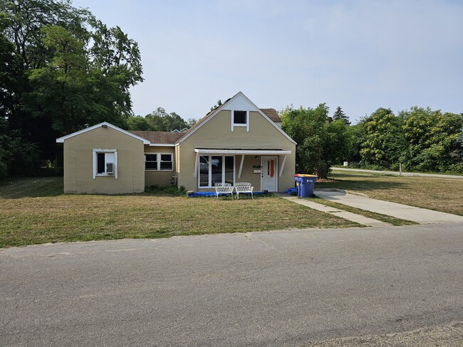 property at 1268 Ramona St SE