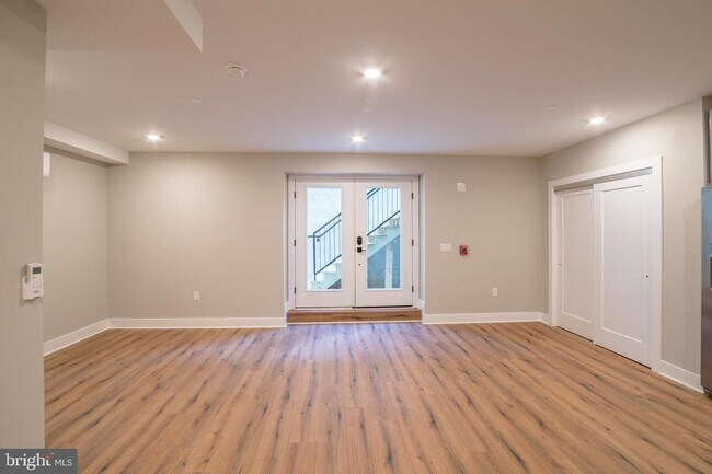 5007 Pentridge St-Unit -UNIT OR in Philadelphia, PA - Building Photo - Building Photo