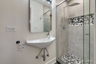 359 Chaparral Cir in Elgin, IL - Building Photo - Building Photo