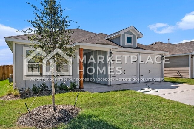 10917 Gray Mare Dr in Fort Worth, TX - Building Photo - Building Photo