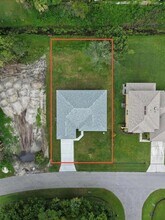 1879 SW Lennox St in Port St. Lucie, FL - Building Photo - Building Photo
