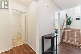 46 Lathbury St in Brampton, ON - Building Photo - Building Photo