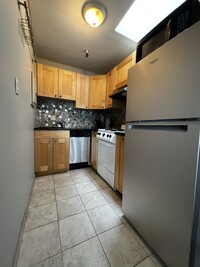 869 Beacon St, Unit 9 in Boston, MA - Building Photo - Building Photo