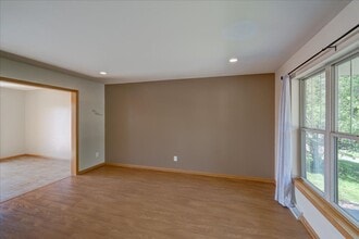 4735 Valor Way in Madison, WI - Building Photo - Building Photo