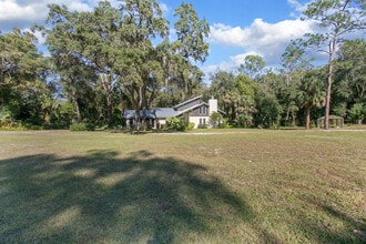 5735 Fox Hollow Rd in De Leon Springs, FL - Building Photo - Building Photo