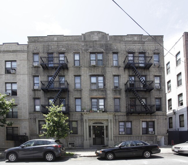 914 42nd St in Brooklyn, NY - Building Photo - Building Photo