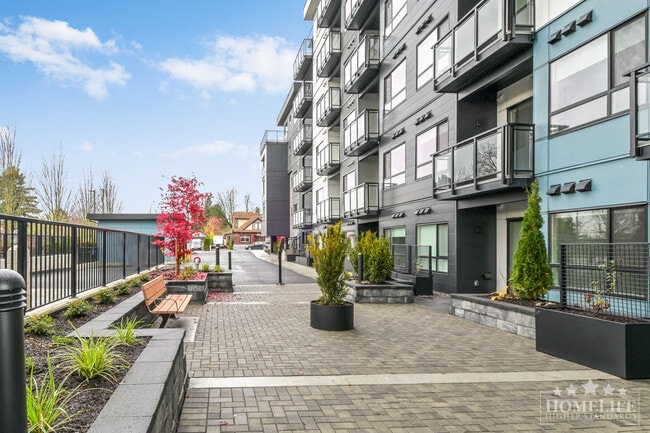 33886 Pine St in Abbotsford, BC - Building Photo - Building Photo