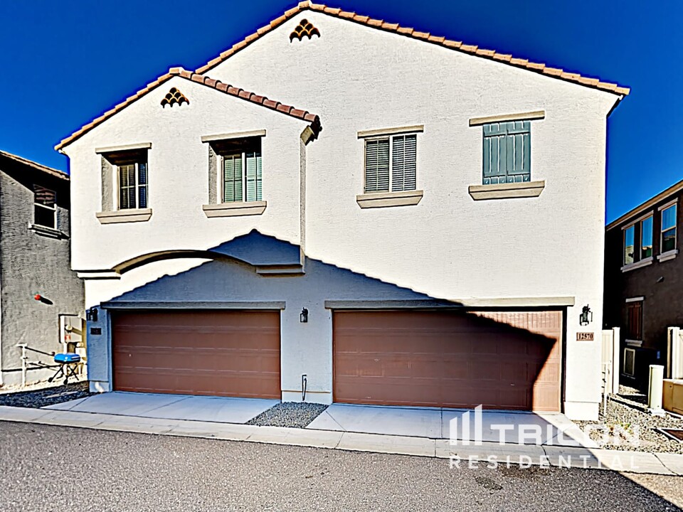 12570 W Gentle Rain Rd in Peoria, AZ - Building Photo