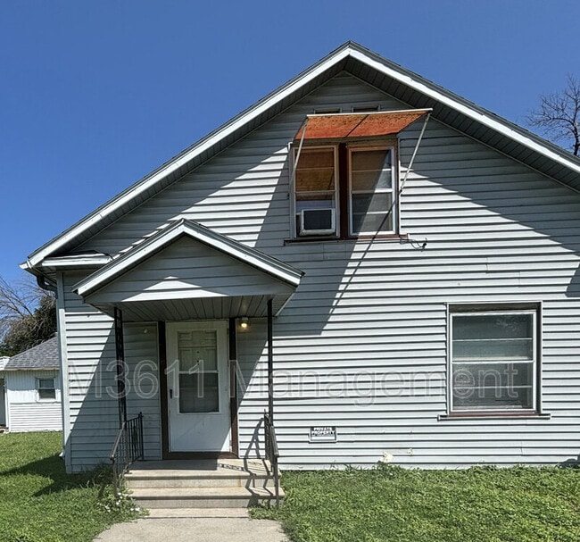 property at 5628 Logan Ave