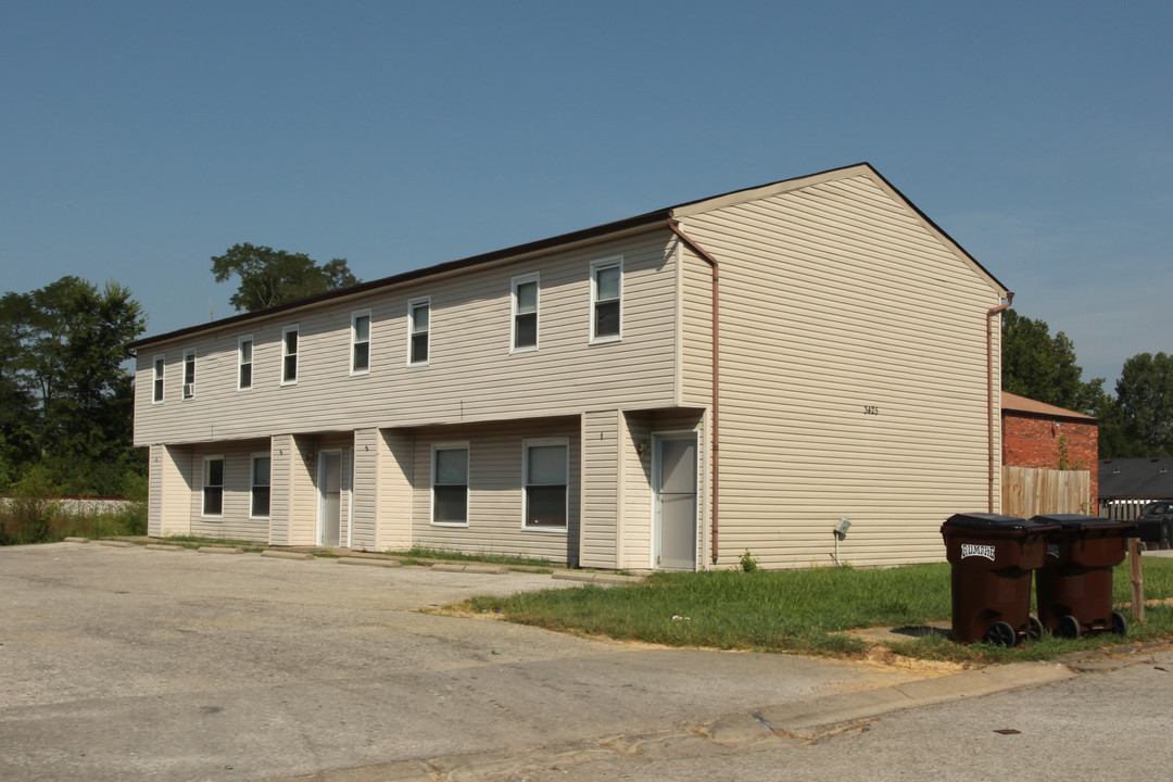 3415-3425 Tabor Ct in New Albany, IN - Building Photo