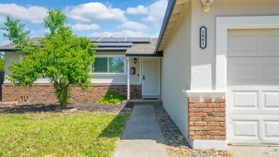 1661 California Dr in Vacaville, CA - Building Photo - Building Photo