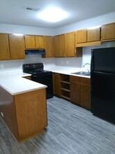 622 E Knox St in Durham, NC - Building Photo - Building Photo