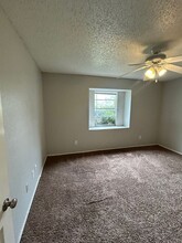 104 Hillside Dr in Hewitt, TX - Building Photo - Building Photo