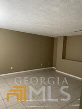 422 Bainbridge Dr in Mcdonough, GA - Foto de edificio - Building Photo