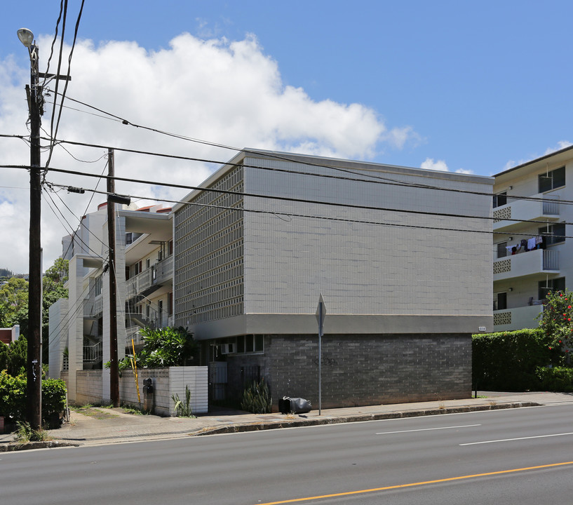 3114 Waialae Ave in Honolulu, HI - Foto de edificio