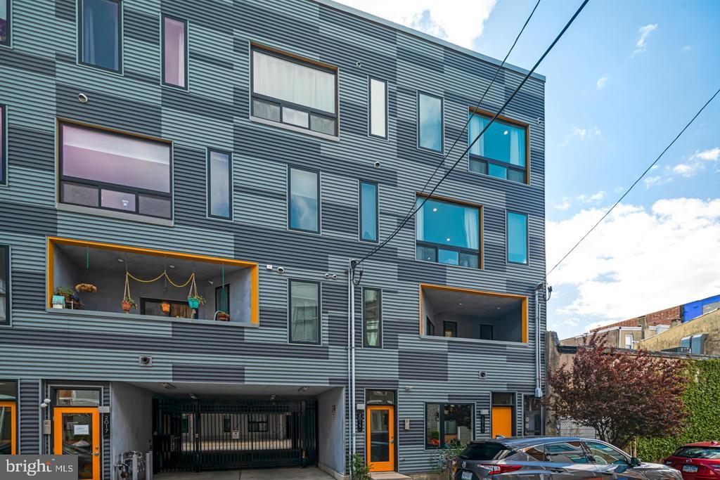 2015 Blair St in Philadelphia, PA - Building Photo