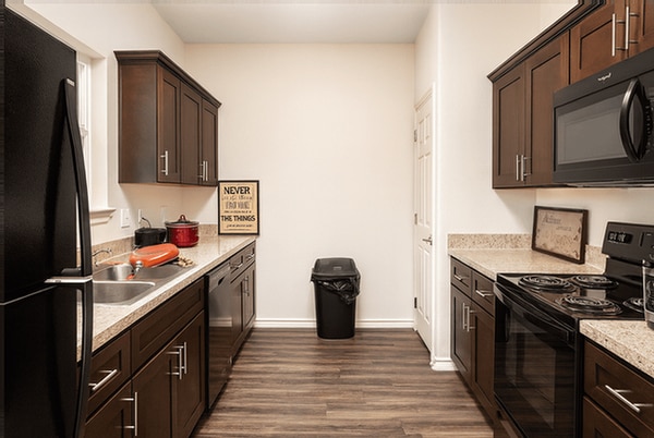 8306 Flintridge Dr in Houston, TX - Building Photo - Building Photo