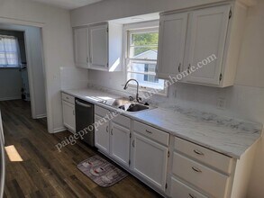 603 N College St in Mountain Home, AR - Building Photo - Building Photo