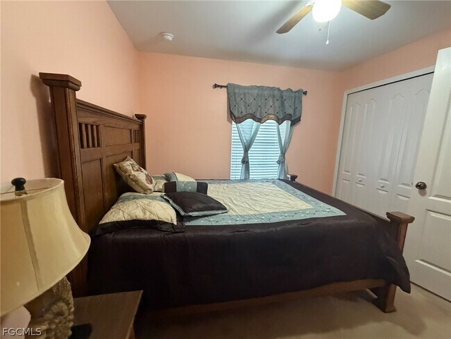 3732 NE 12th Pl in Cape Coral, FL - Building Photo - Building Photo