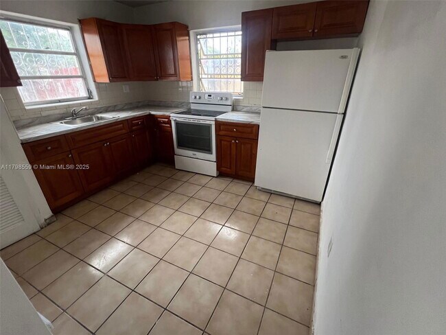 property at 1770 SW 6th St