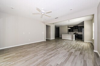 16179 Alison Creek Dr in Jacksonville, FL - Building Photo - Building Photo