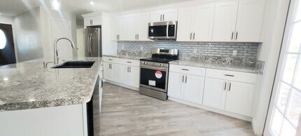 9507 W Granada Dr in Sun City, AZ - Building Photo - Building Photo