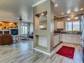 655 W Vistoso Highlands Dr in Oro Valley, AZ - Foto de edificio - Building Photo