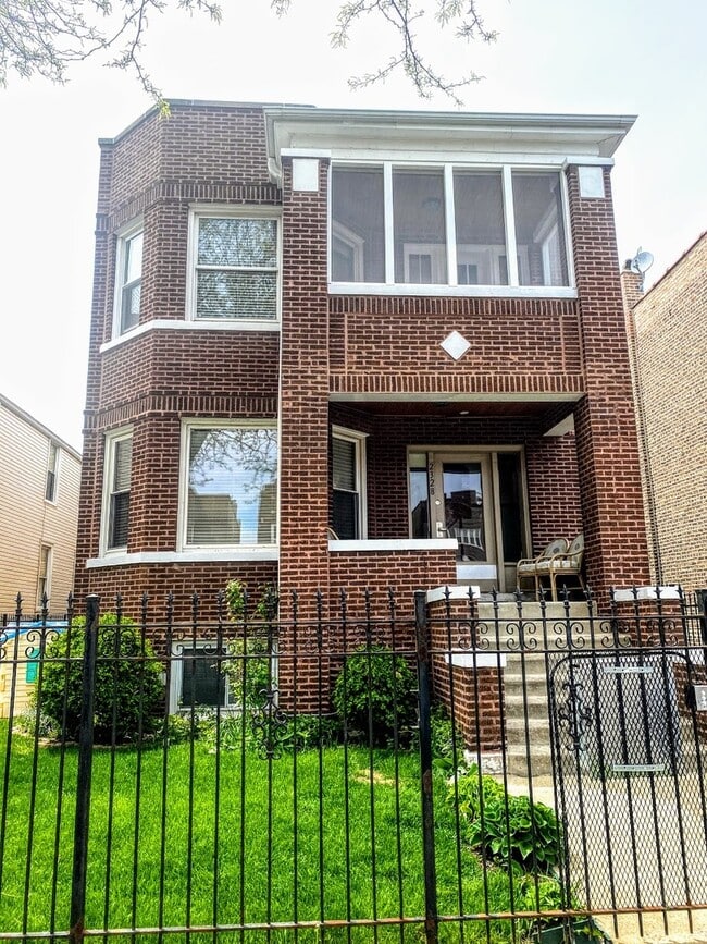 property at 2328 N Kostner Ave