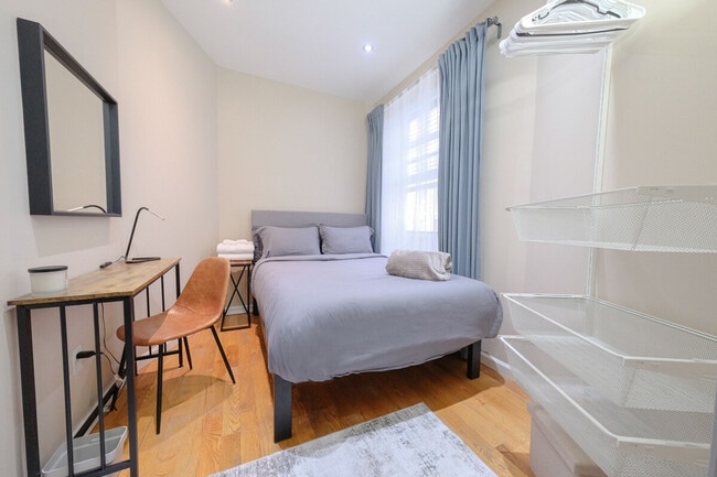 5 W 101st St, Unit SI ID1032008P in New York, NY - Building Photo - Building Photo