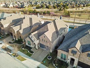 2520 Saffire Way in Lewisville, TX - Building Photo - Building Photo