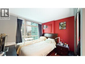 438 Seymour St in Vancouver, BC - Building Photo - Building Photo