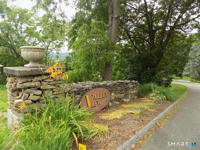 property at 43 Valley Dr