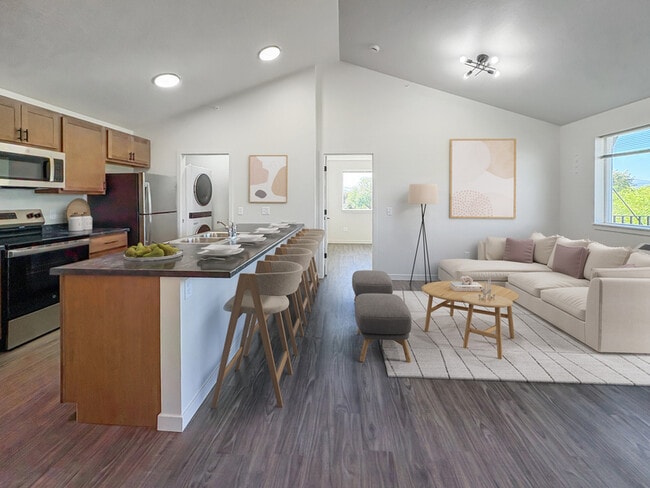 735 Grant St in Missoula, MT - Foto de edificio - Building Photo