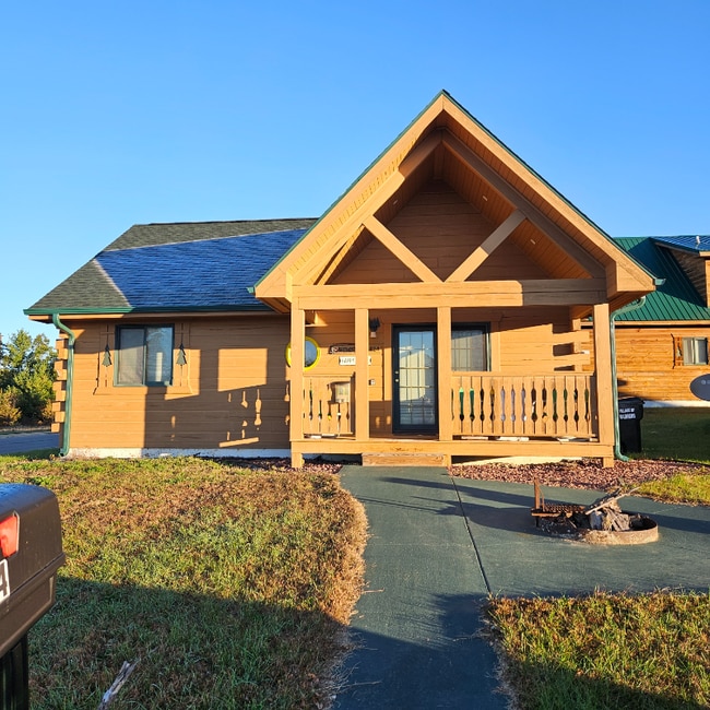 property at 424 Overlook Ct
