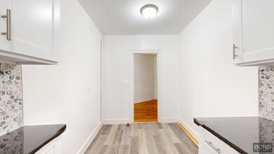 762 Riverside Dr in New York, NY - Building Photo - Building Photo
