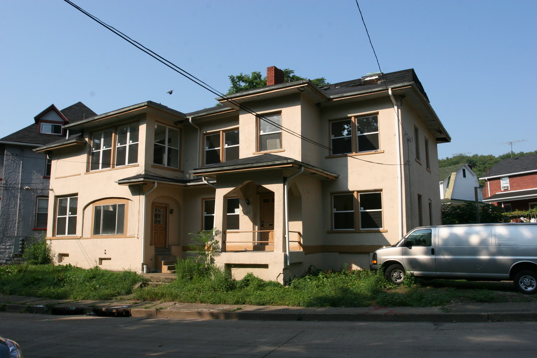 917-919 Heths Ave in Pittsburgh, PA - Foto de edificio