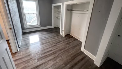 401 W Marion St in Elkhart, IN - Building Photo - Building Photo