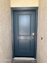 15618 W Desert Hollow Dr in Surprise, AZ - Building Photo - Building Photo