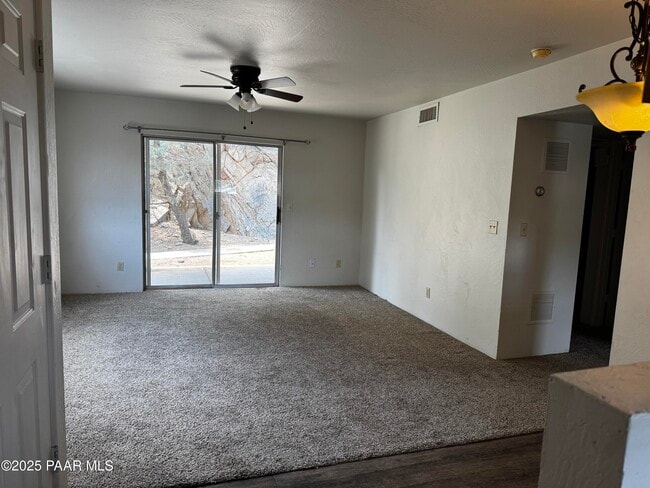 1022 Gail Gardner Way in Prescott, AZ - Building Photo - Building Photo