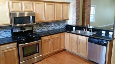 151 Pius St in Pittsburgh, PA - Building Photo - Building Photo