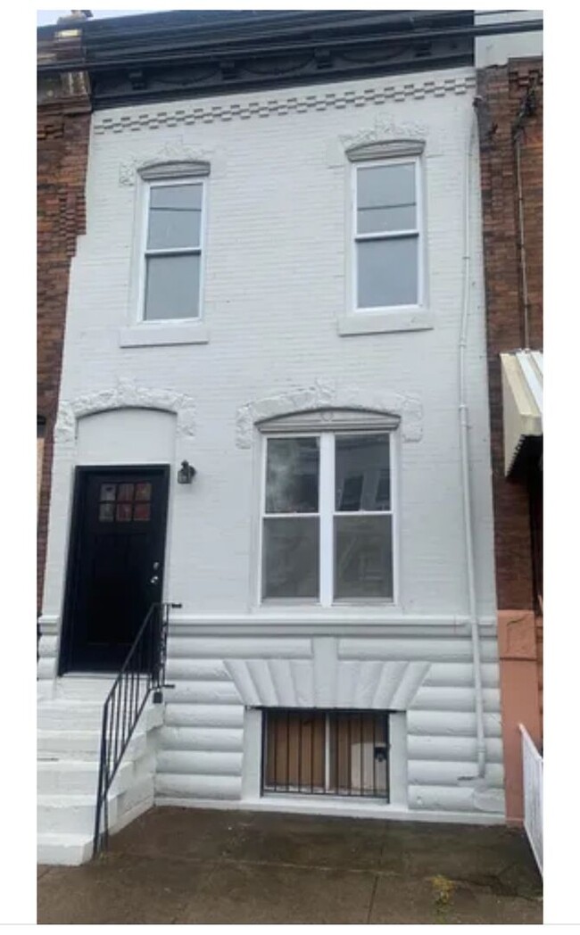 property at 2224 Moore St